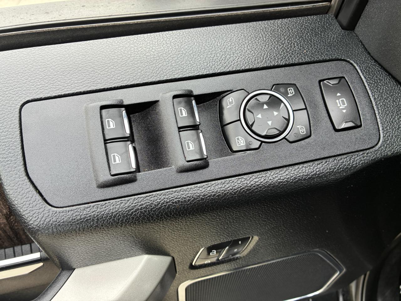 Ford F-250 SD Lariat 2019