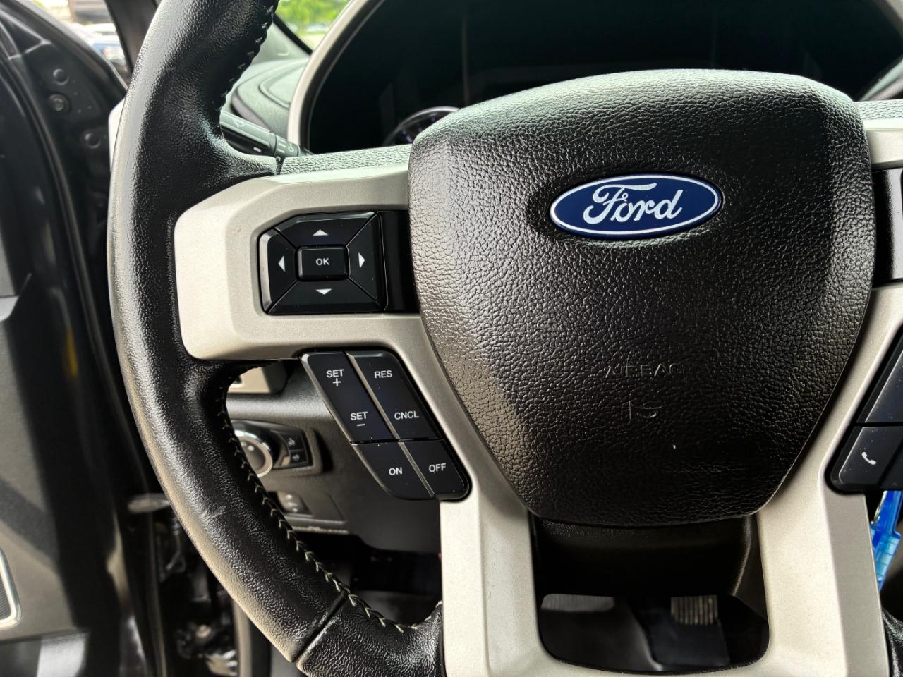 Ford F-250 SD Lariat 2019