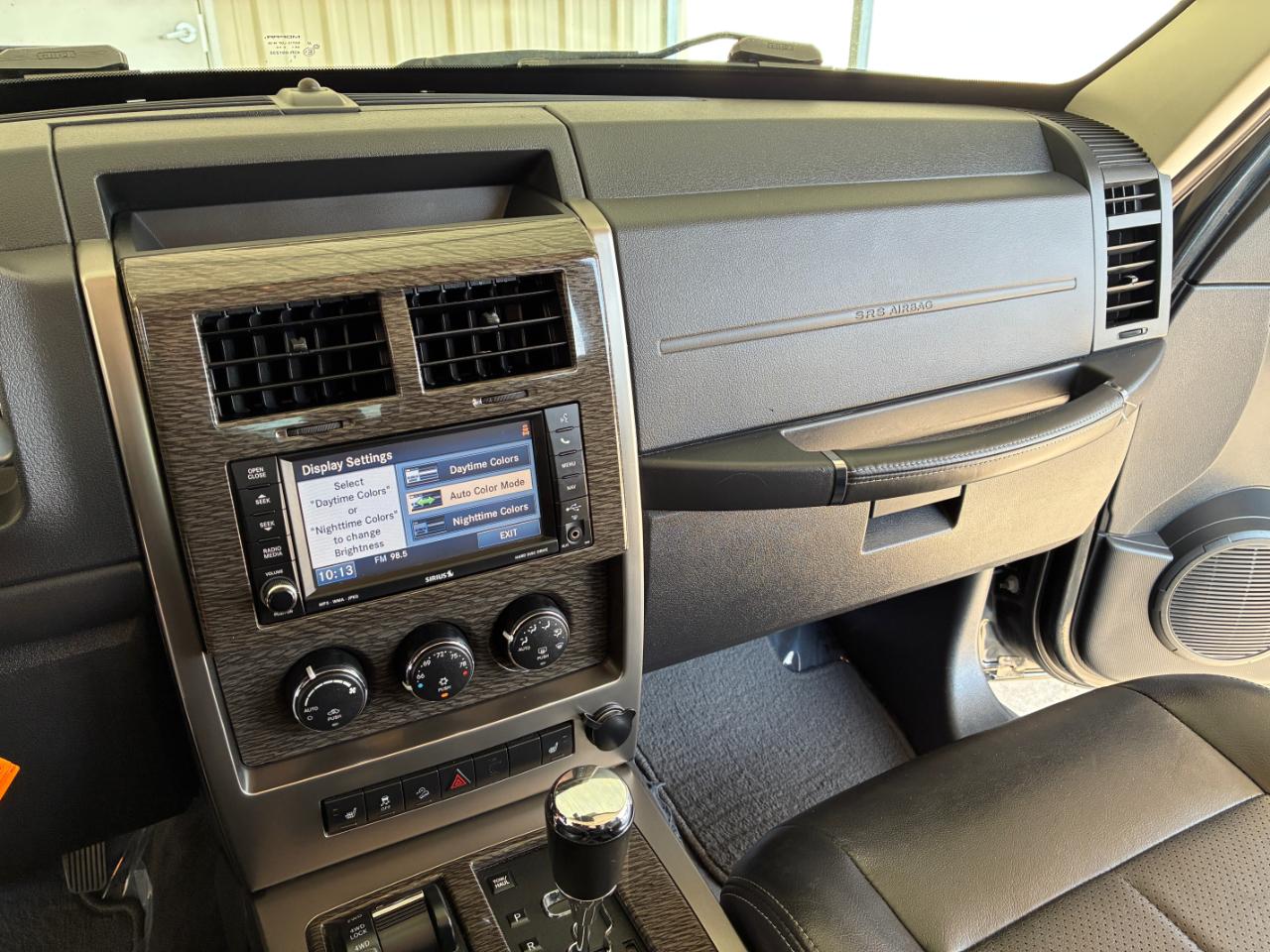 Jeep Liberty  2011