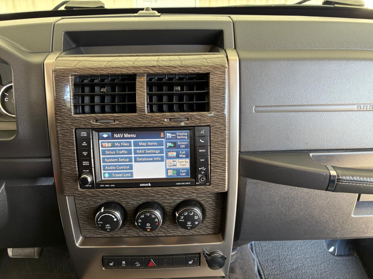Jeep Liberty  2011