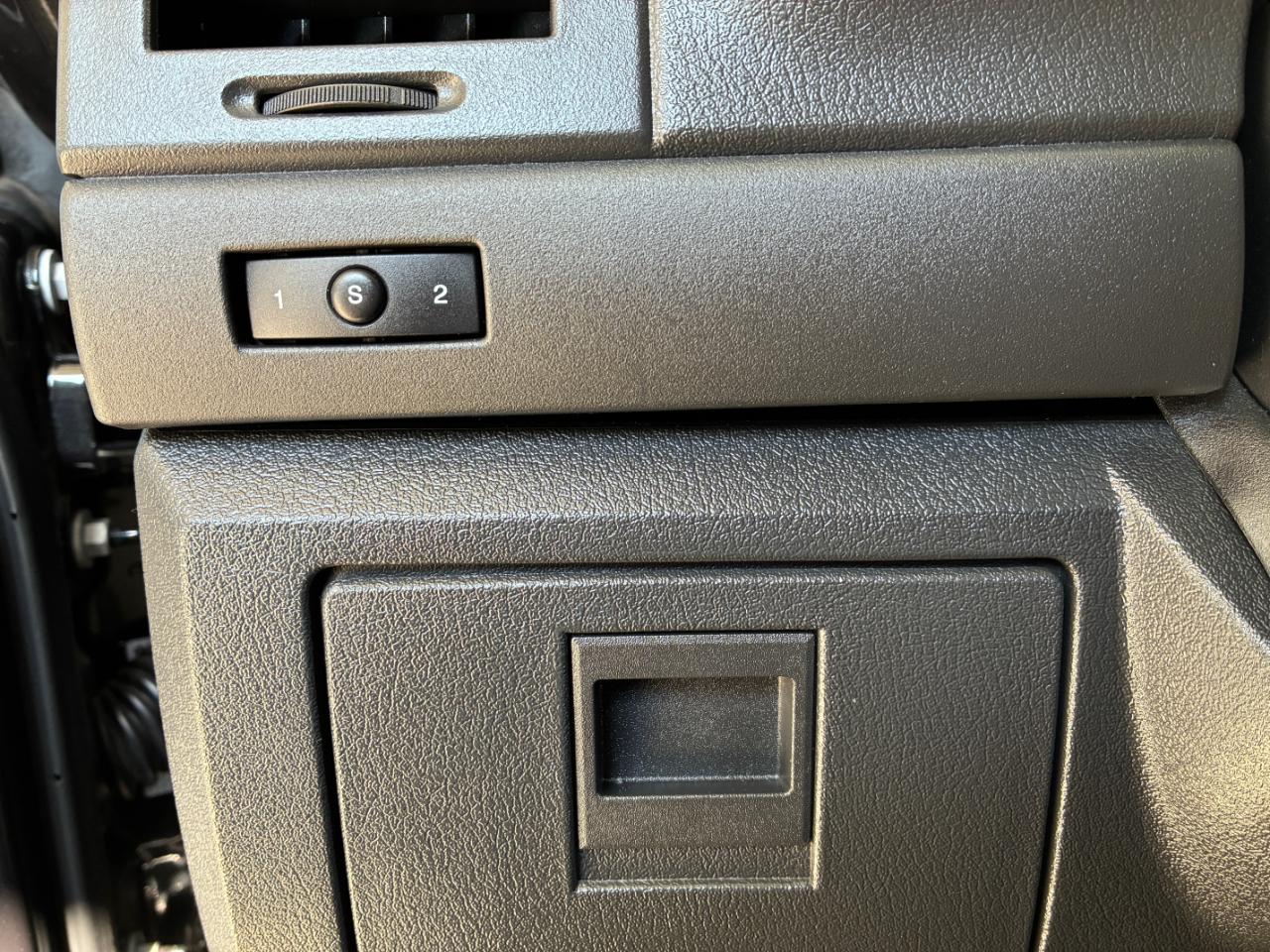 Jeep Liberty  2011