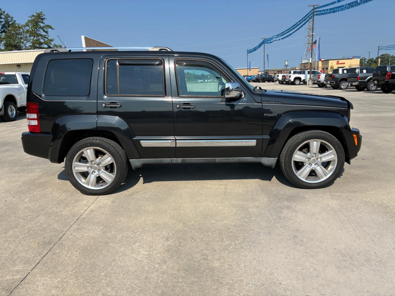 Jeep Liberty  2011