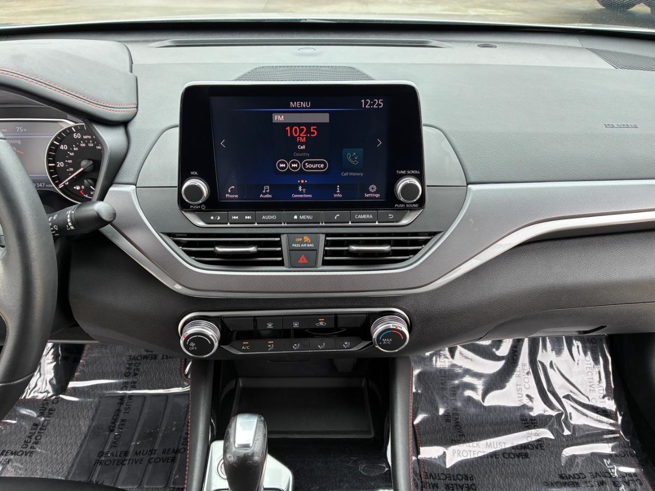 Nissan Altima  2024