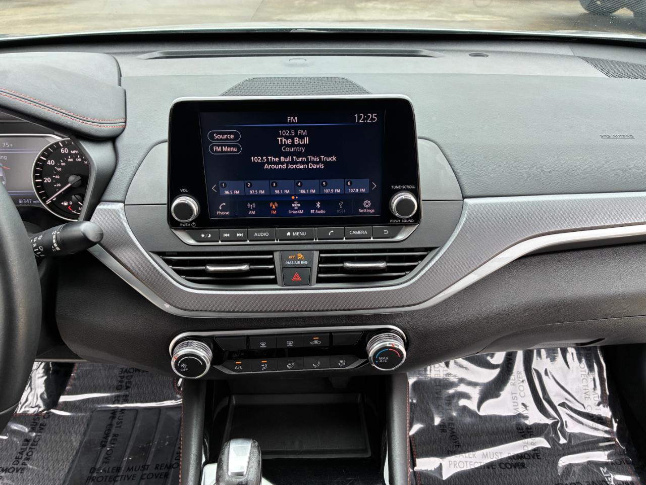 Nissan Altima  2024