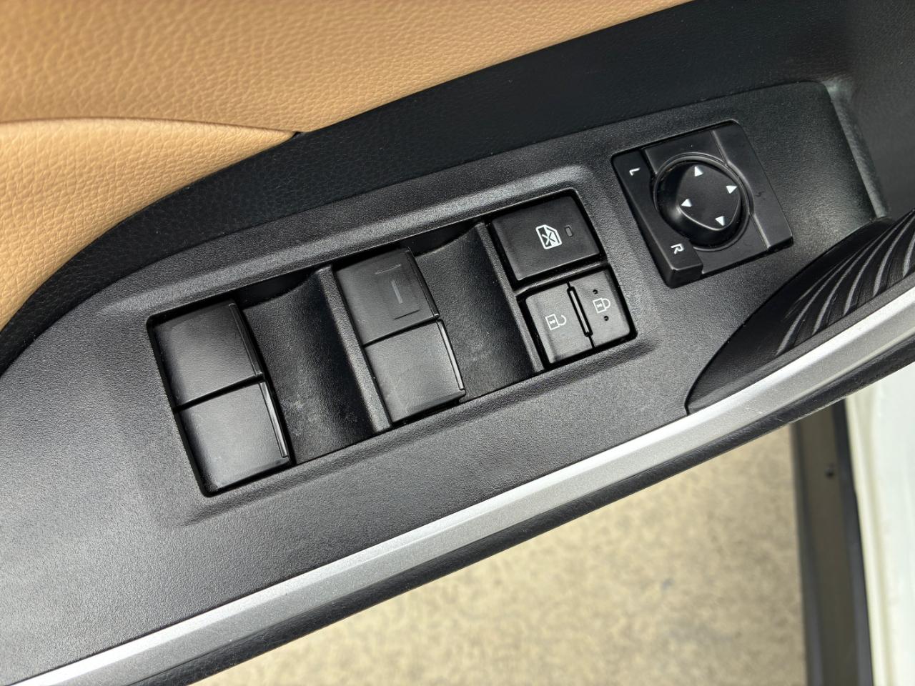 Toyota RAV4 XLE 2021