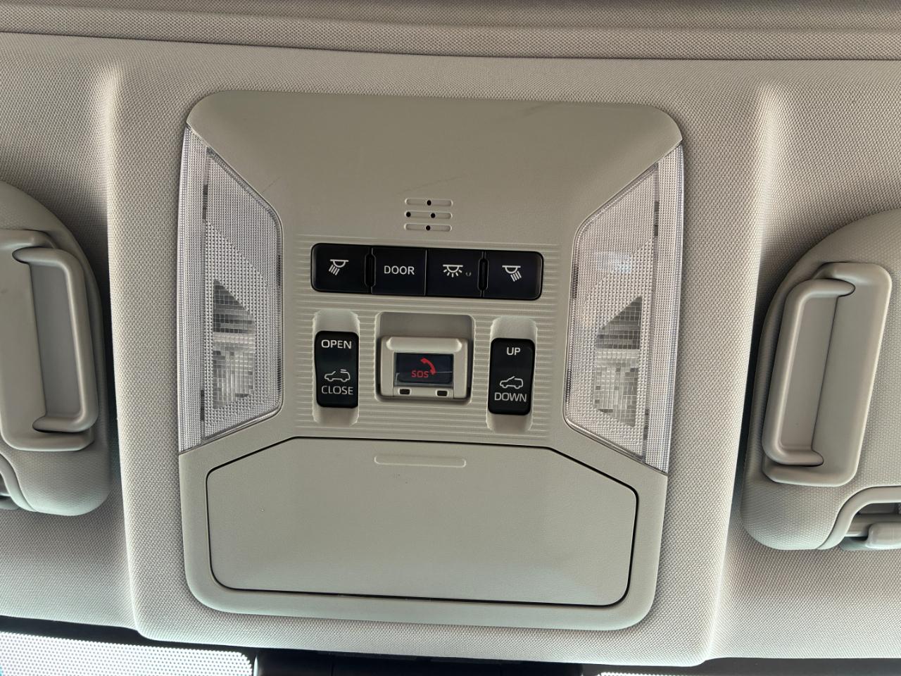 Toyota RAV4 XLE 2021