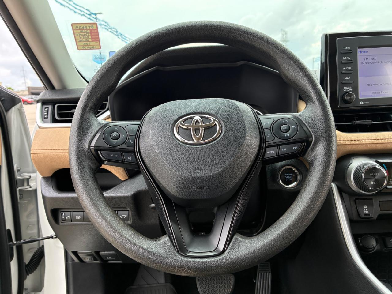 Toyota RAV4 XLE 2021