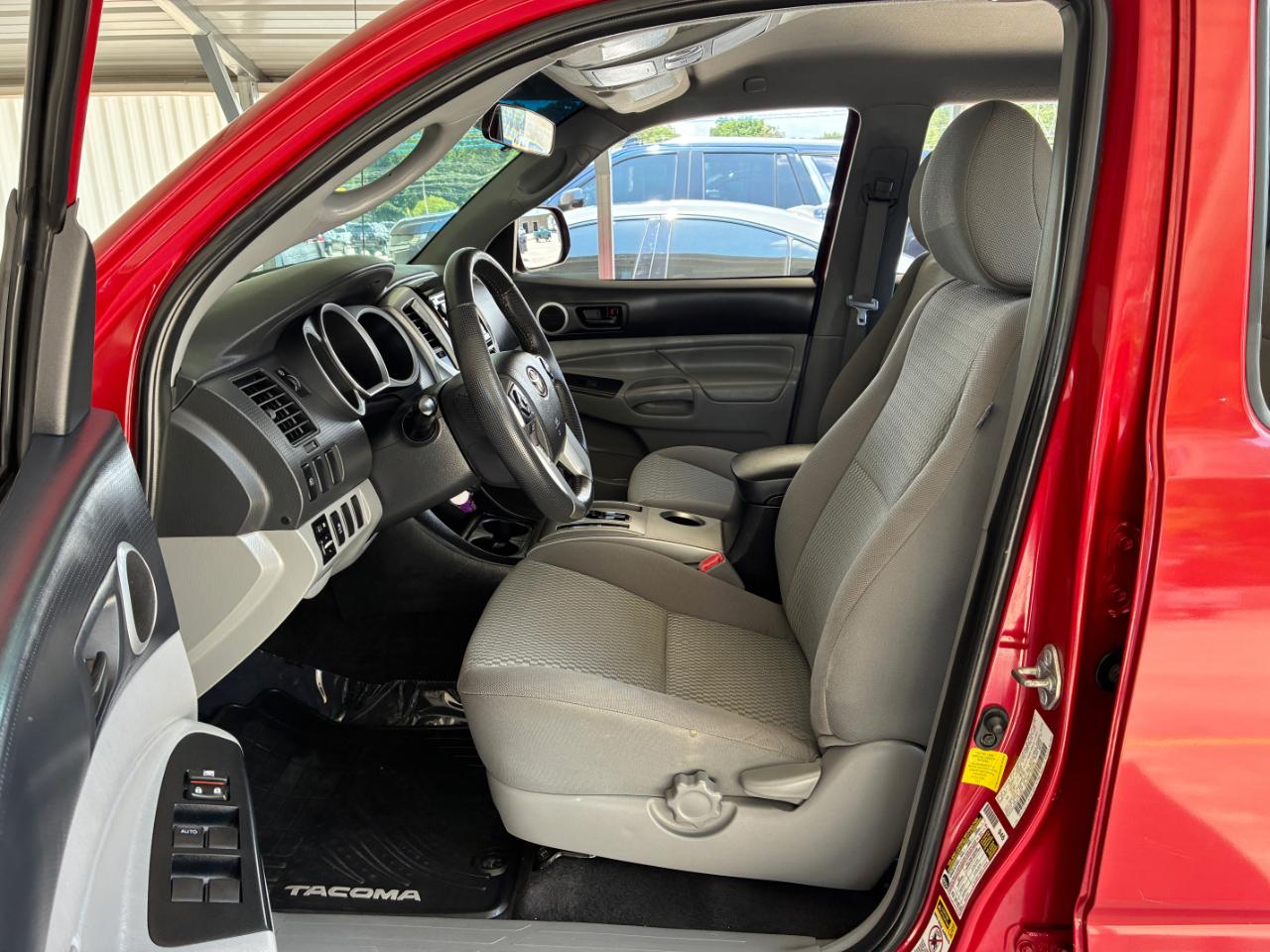 Toyota Tacoma  2014
