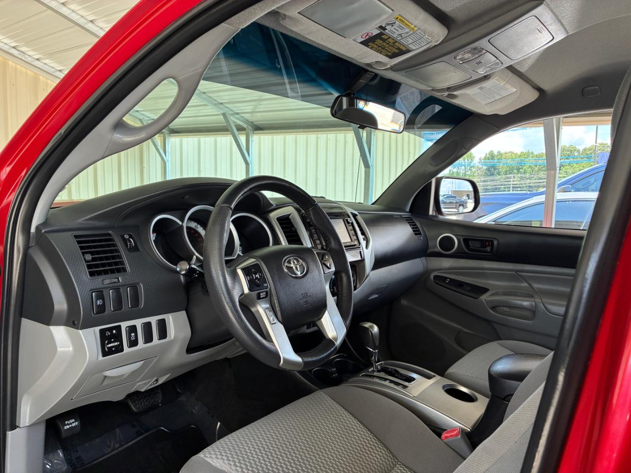 Toyota Tacoma  2014