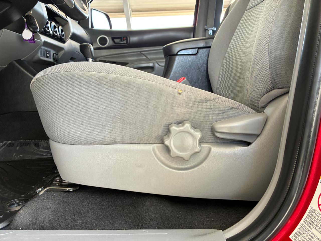 Toyota Tacoma  2014