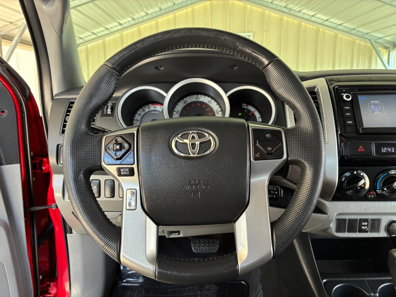 Toyota Tacoma  2014