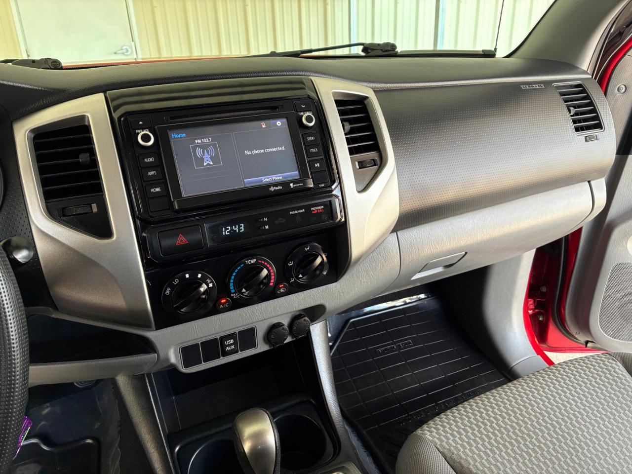 Toyota Tacoma  2014