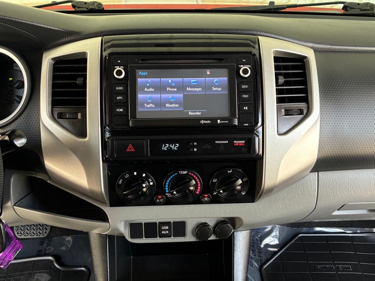 Toyota Tacoma  2014