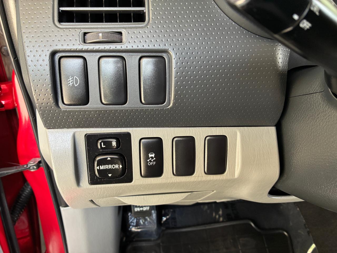 Toyota Tacoma  2014