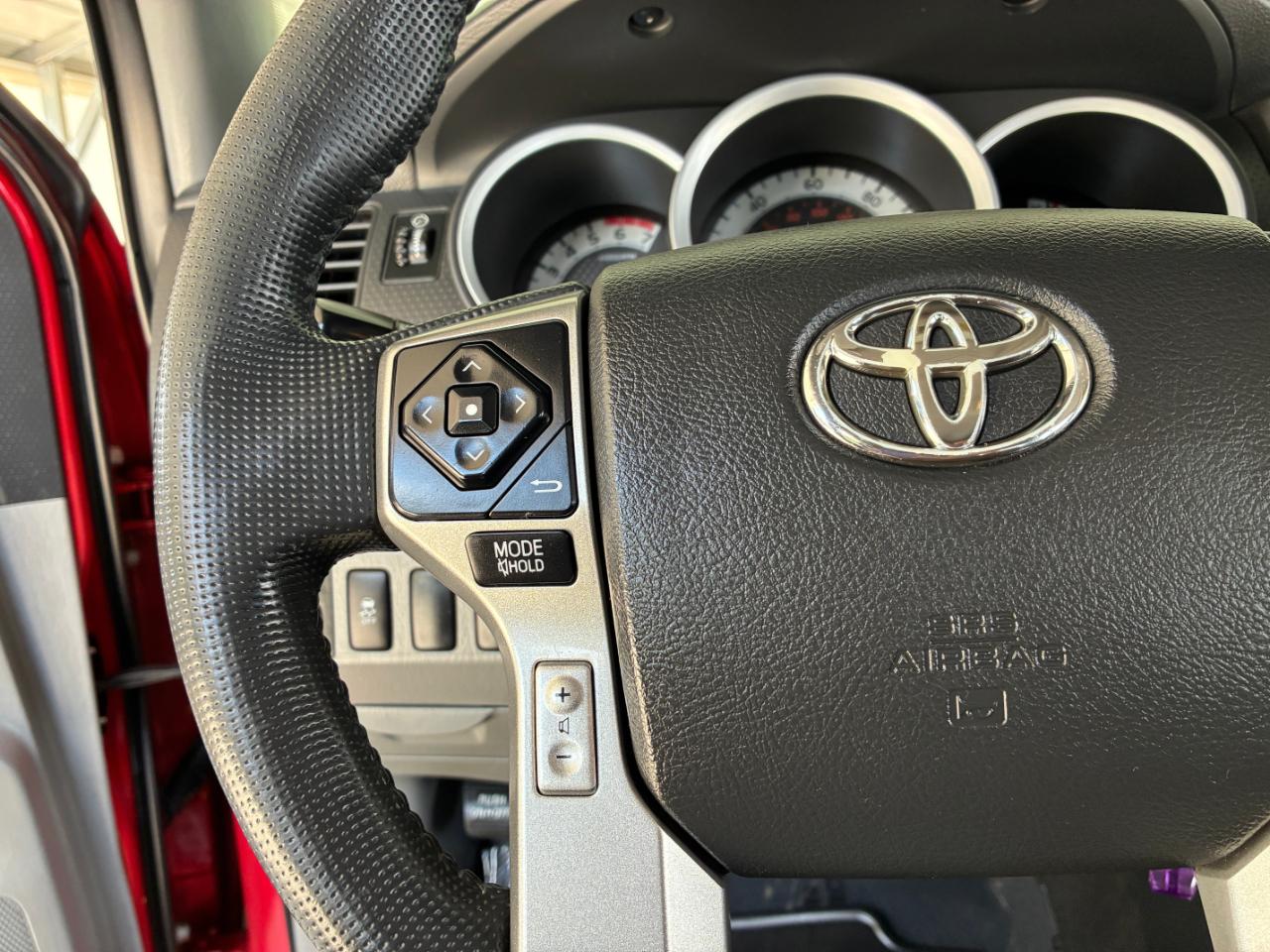 Toyota Tacoma  2014