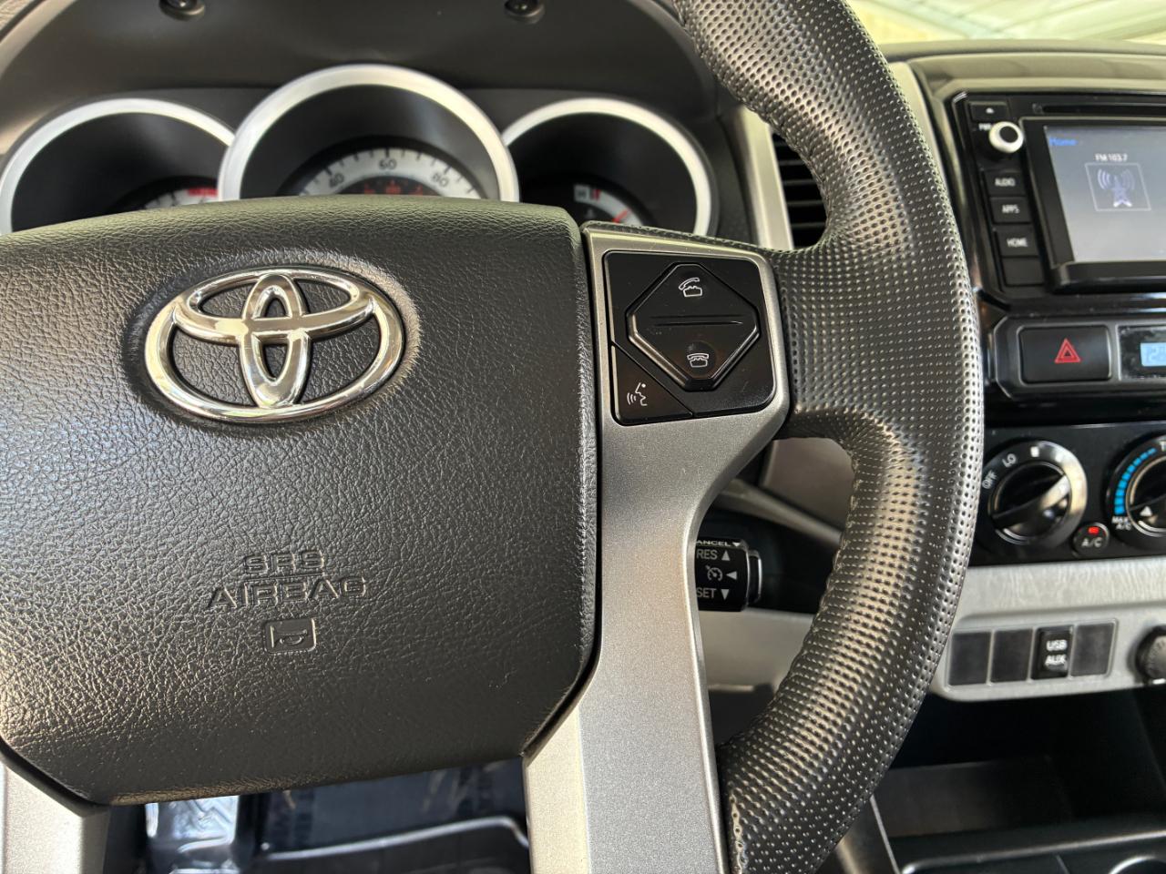 Toyota Tacoma  2014