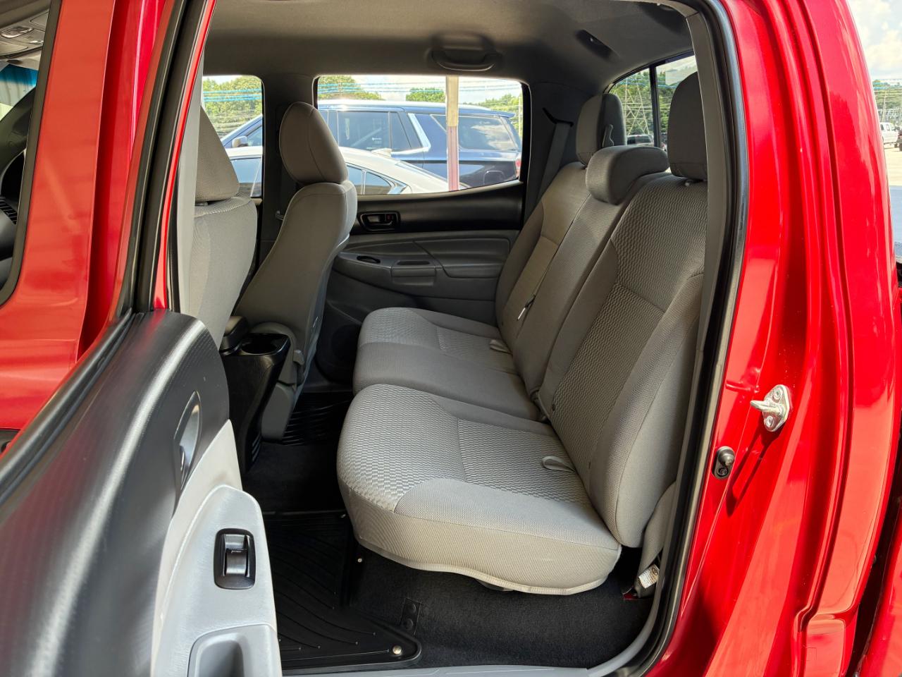 Toyota Tacoma  2014