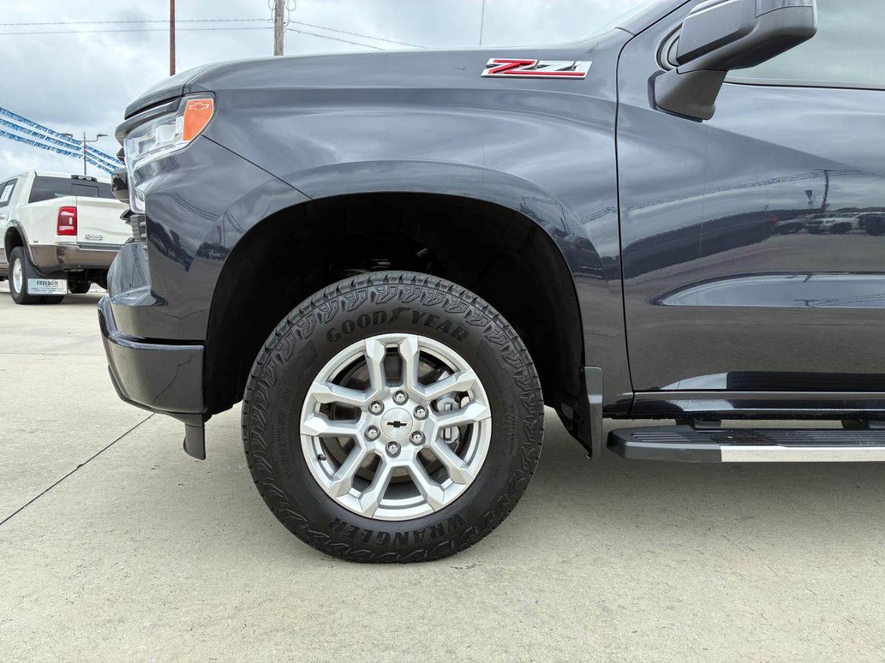 Chevrolet Silverado 1500  2023