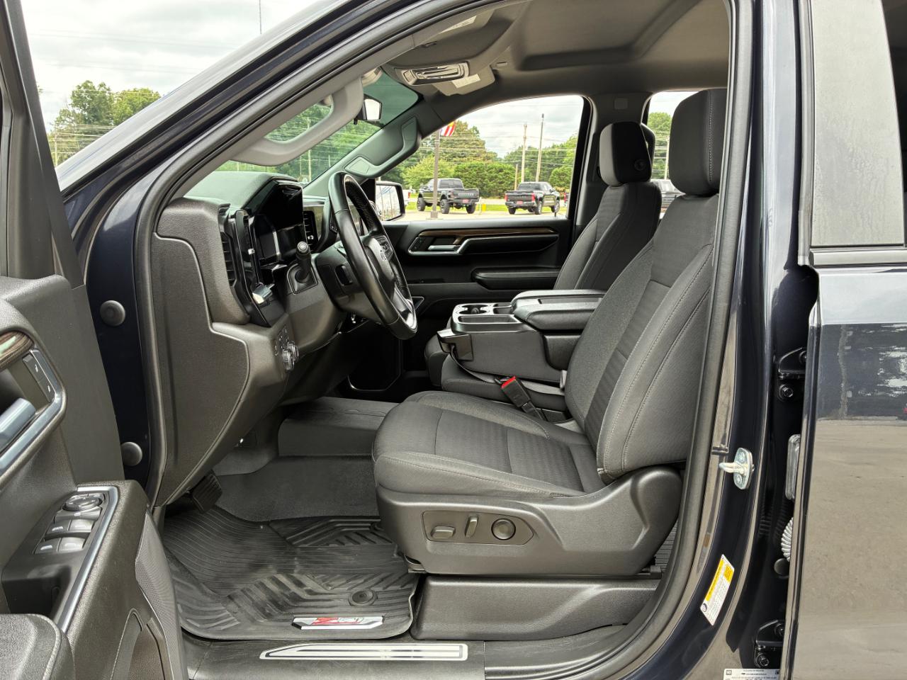 Chevrolet Silverado 1500  2023