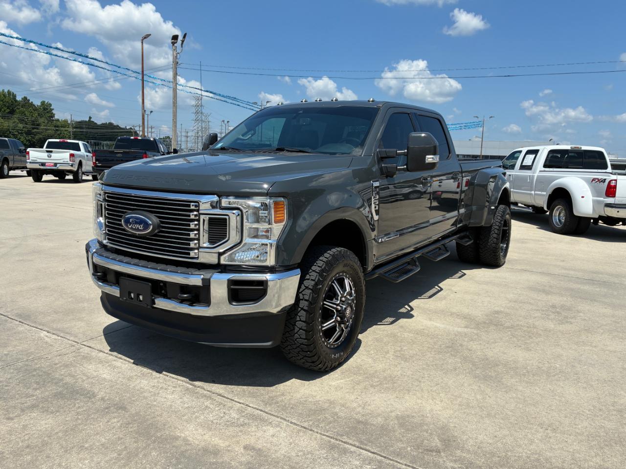 Ford F-350 SD Lariat 2021