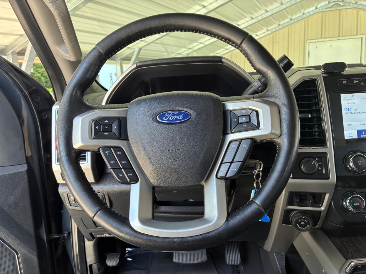 Ford F-350 SD Lariat 2021