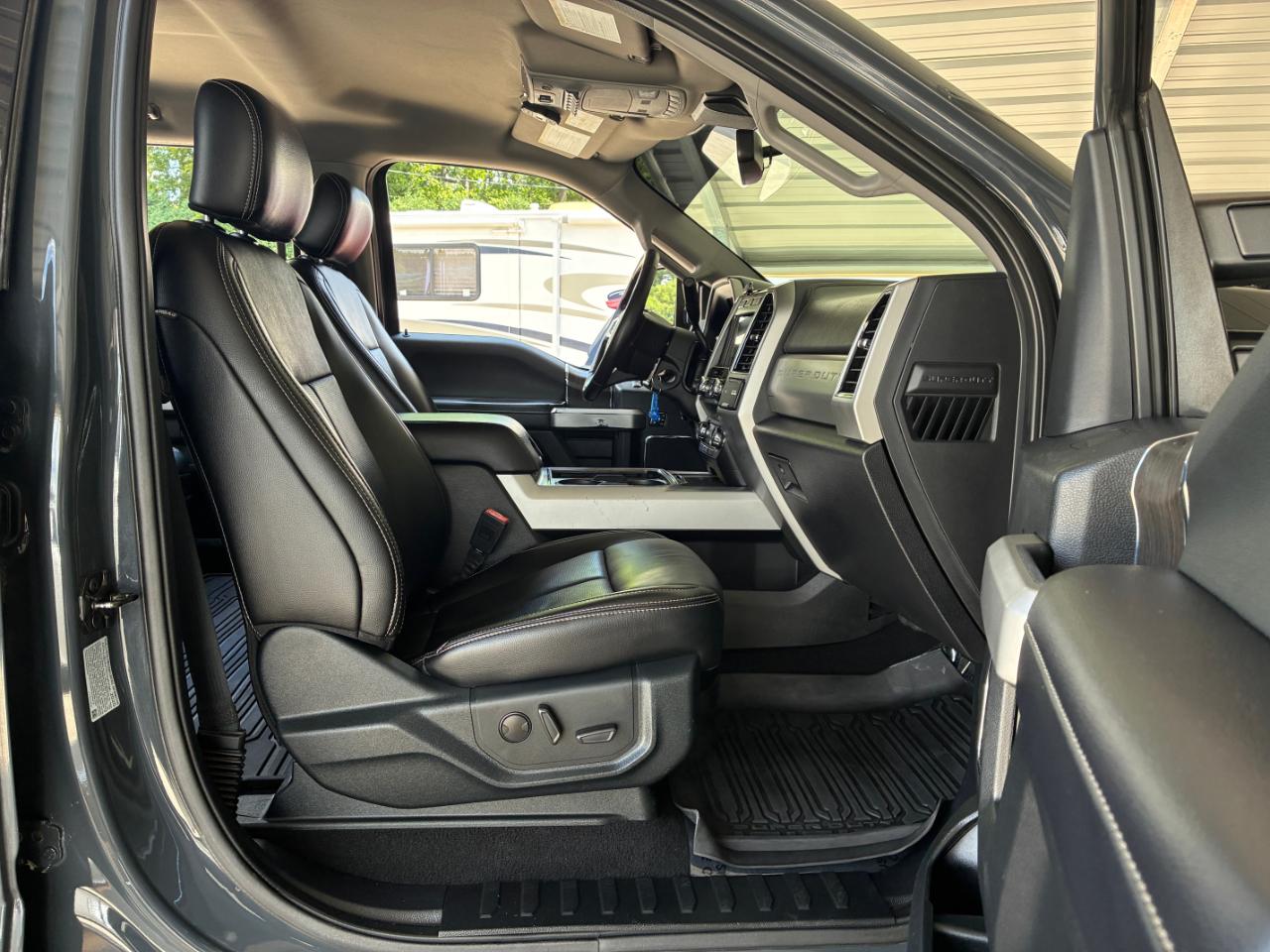 Ford F-350 SD Lariat 2021
