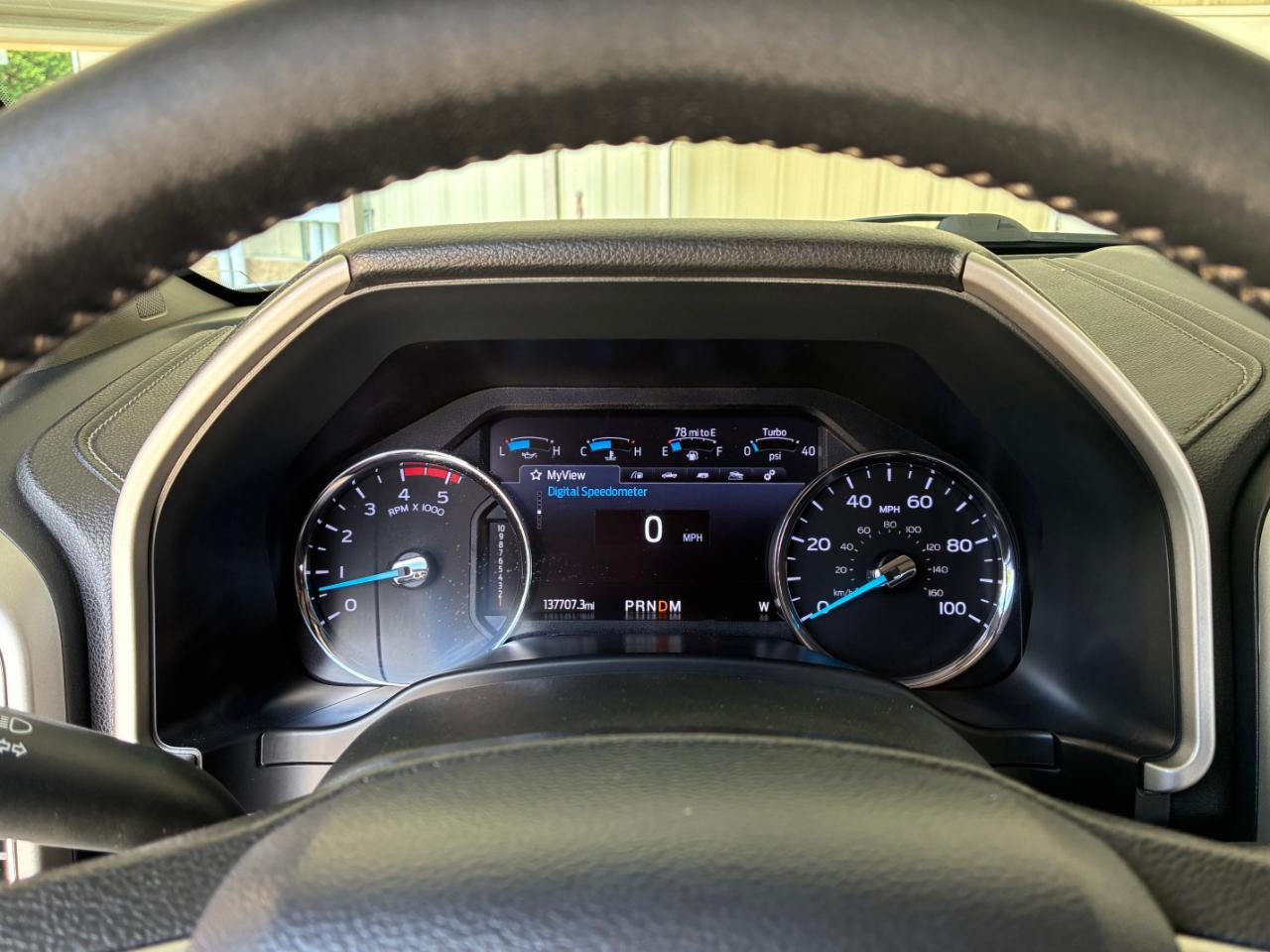 Ford F-350 SD Lariat 2021