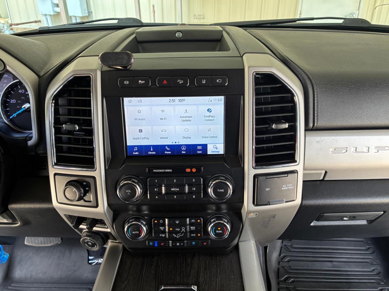Ford F-350 SD Lariat 2021