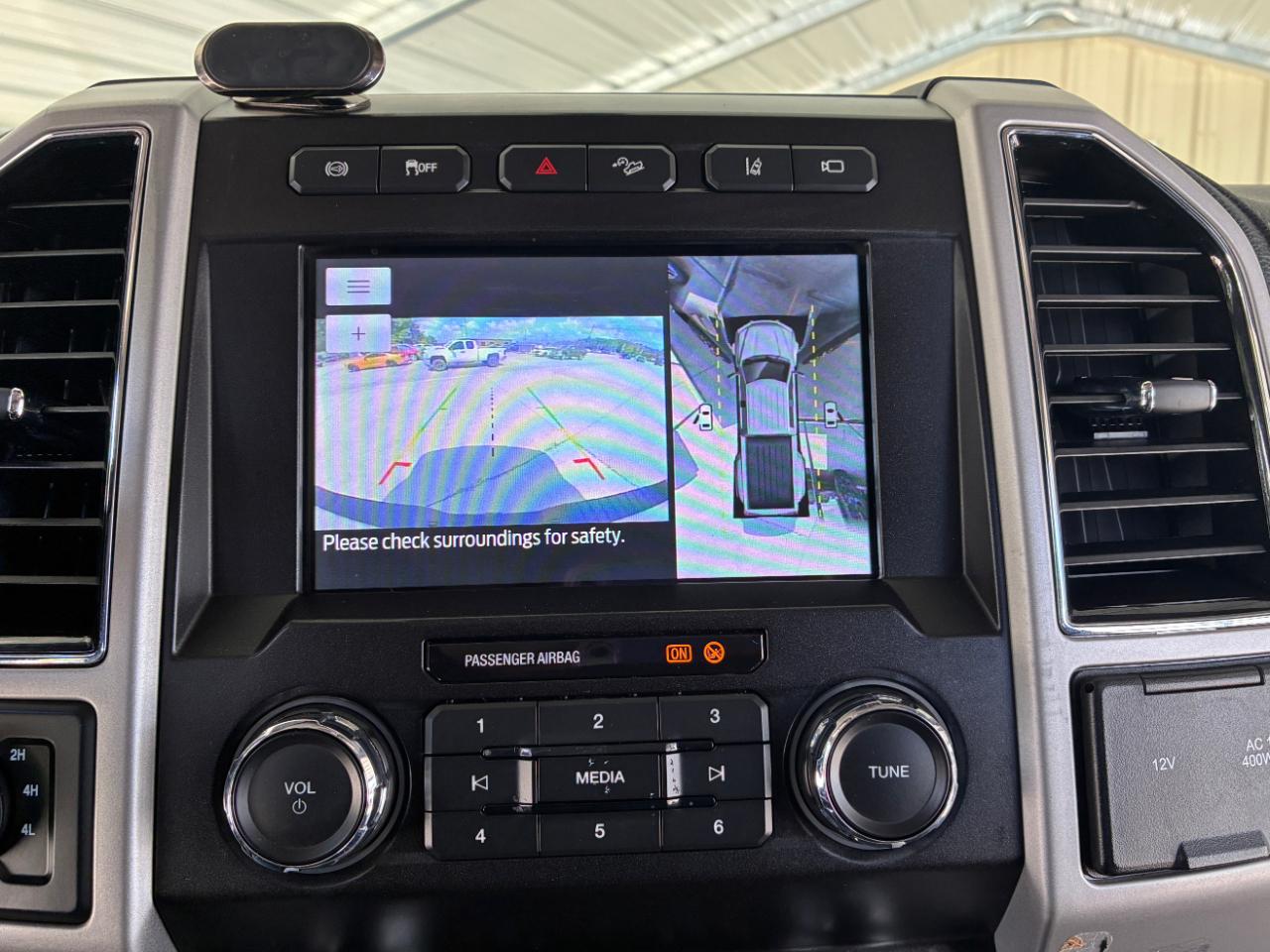 Ford F-350 SD Lariat 2021