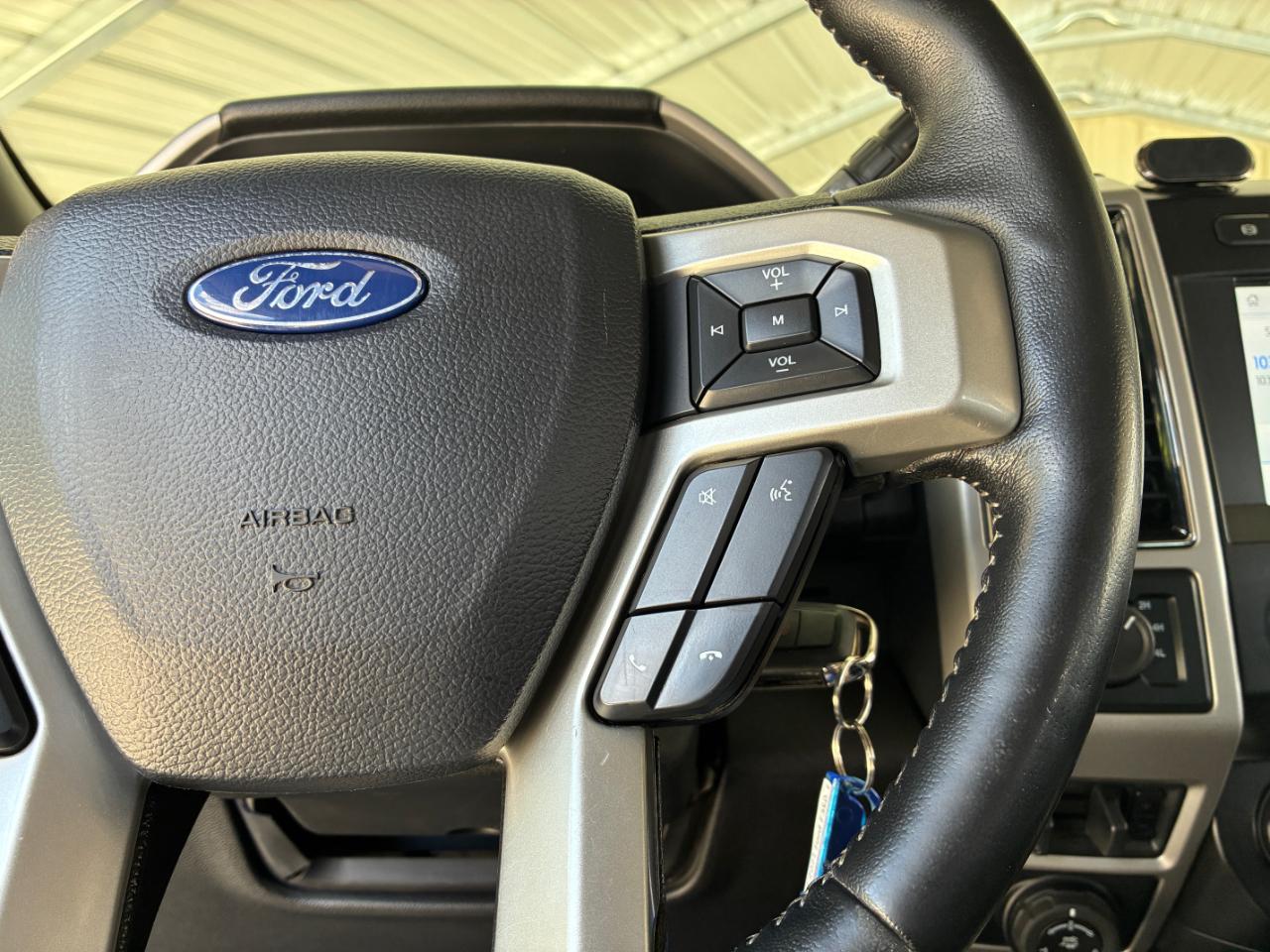 Ford F-350 SD Lariat 2021