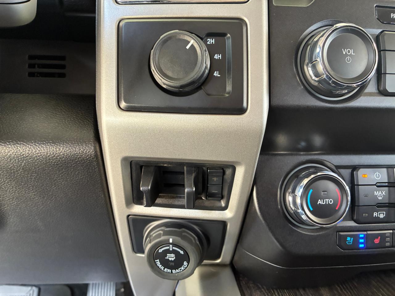 Ford F-350 SD Lariat 2021