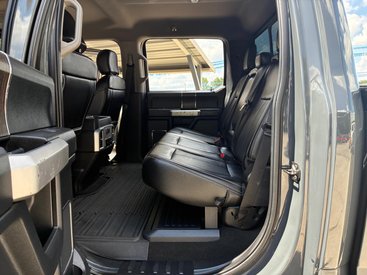 Ford F-350 SD Lariat 2021