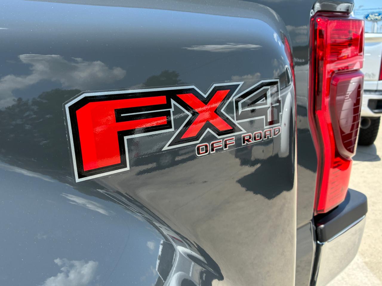 Ford F-350 SD Lariat 2021