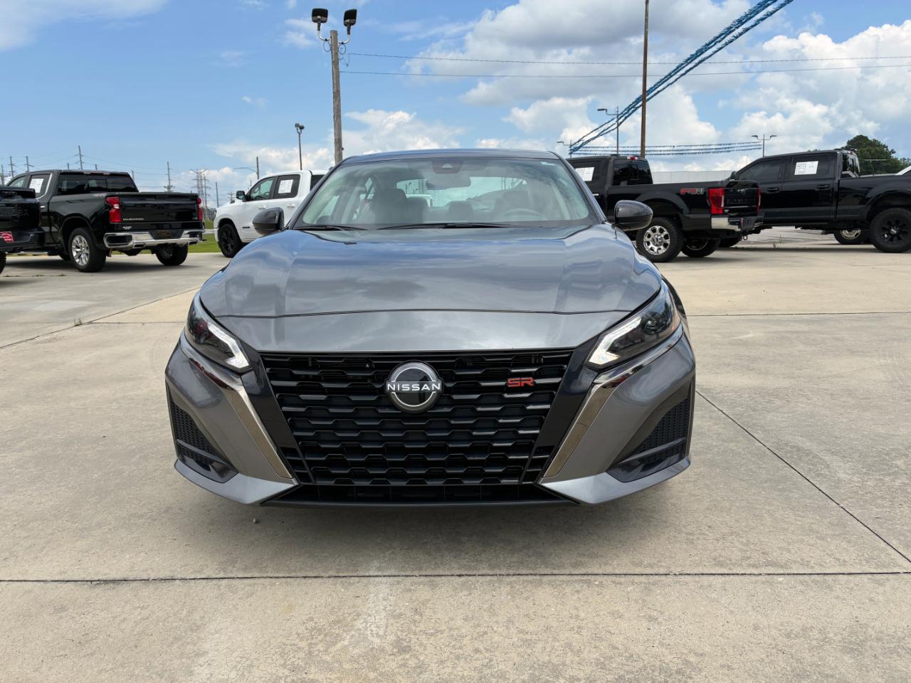 Nissan Altima  2024
