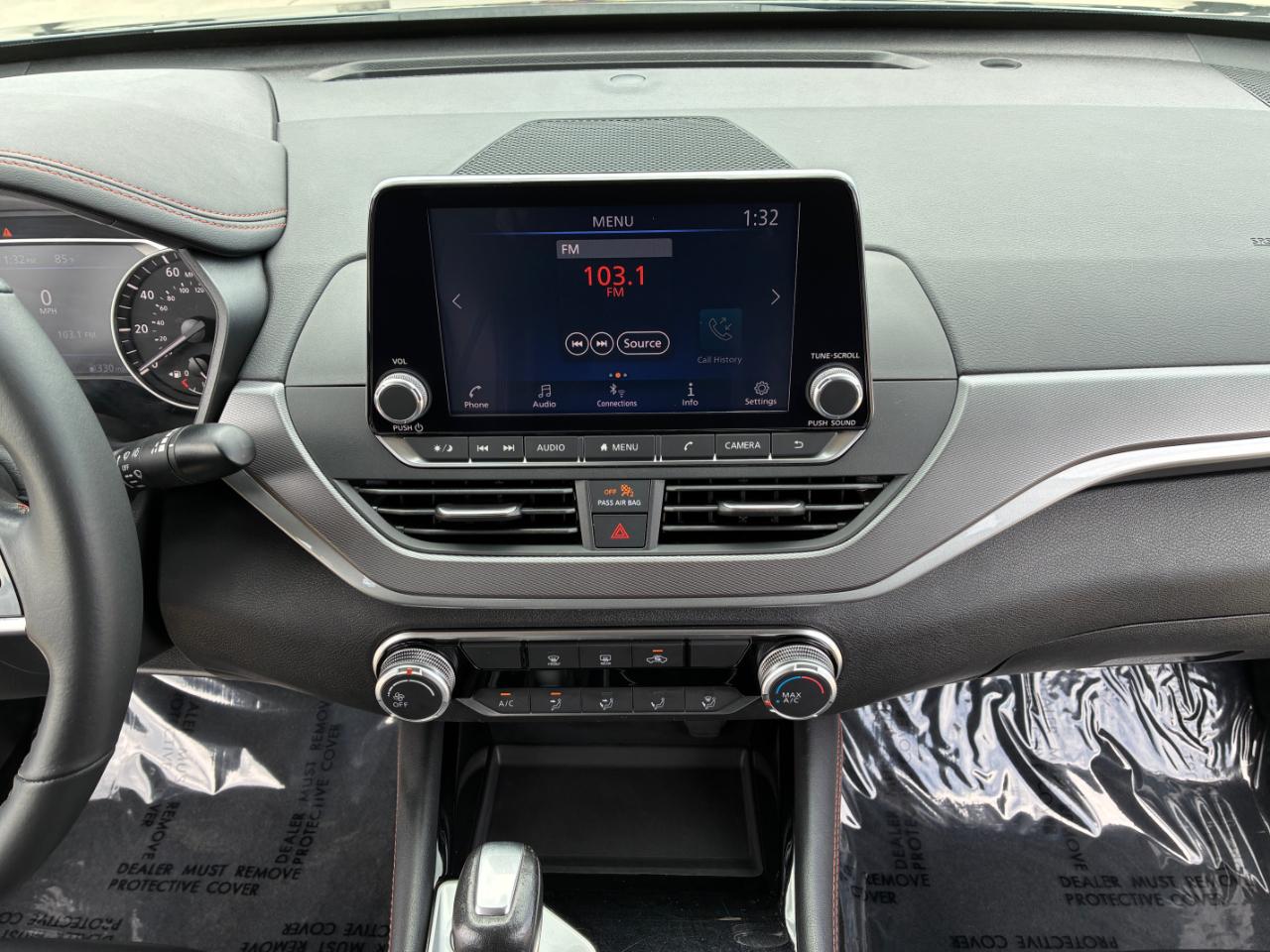 Nissan Altima  2024