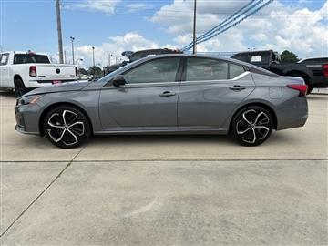 2024 Nissan Altima 