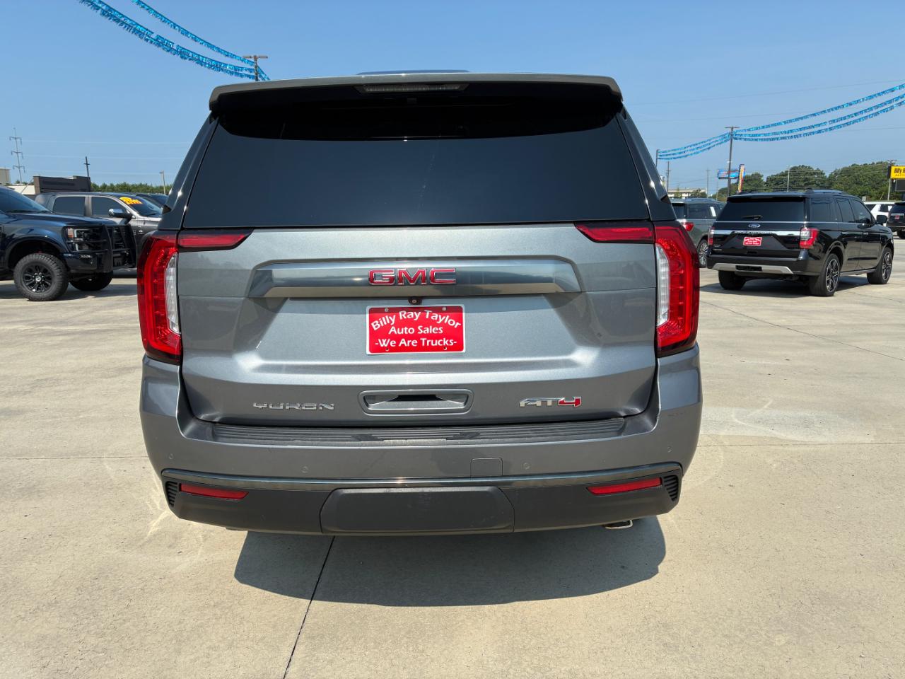 GMC Yukon  2021