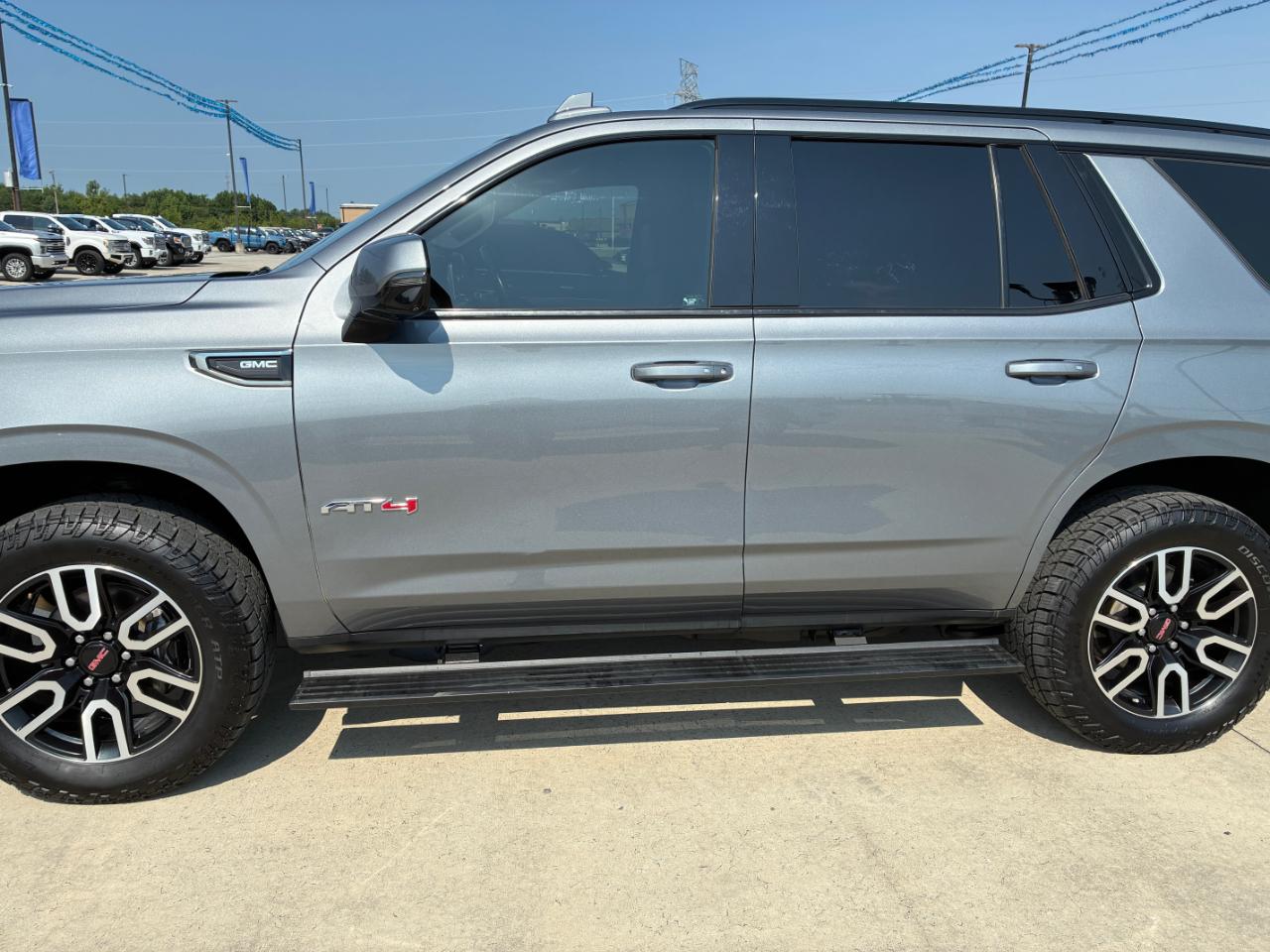 GMC Yukon  2021