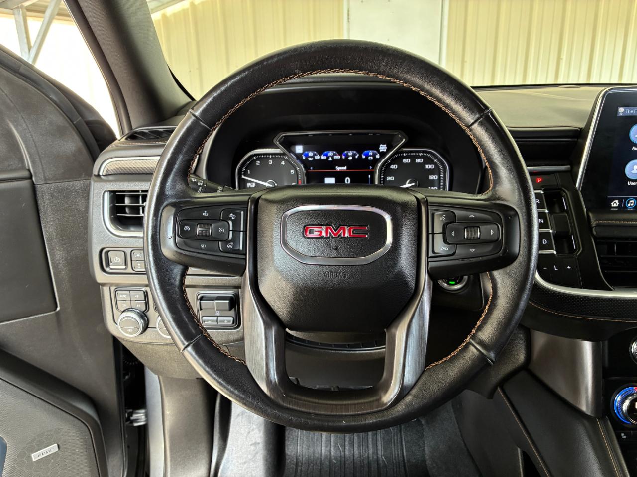 GMC Yukon  2021