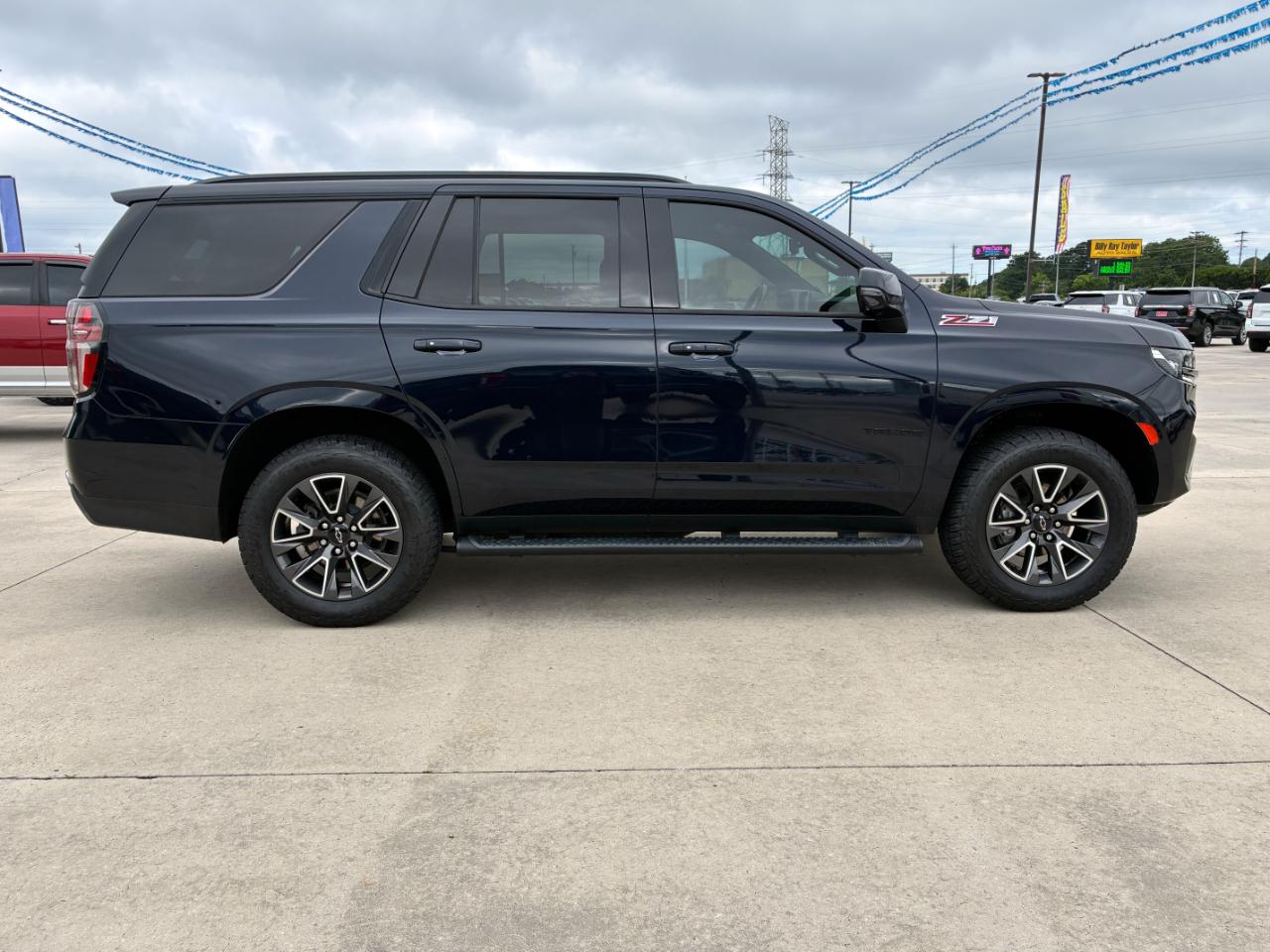 Chevrolet Tahoe  2021