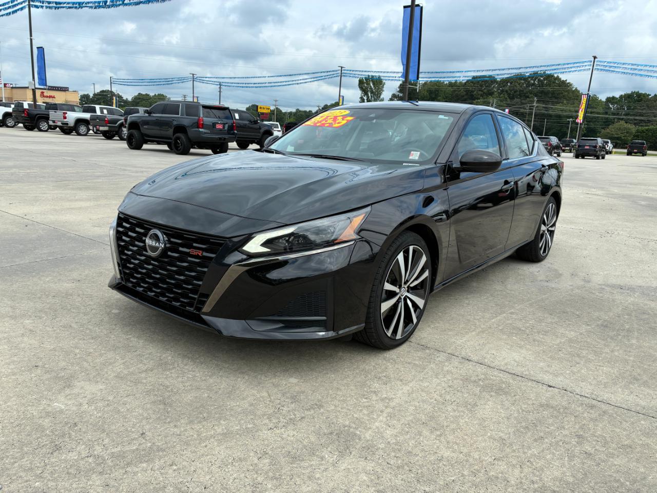Nissan Altima SR 2023