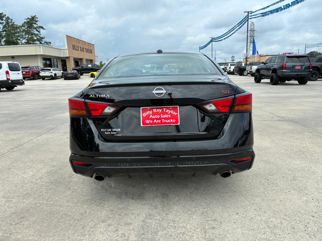 Nissan Altima SR 2023