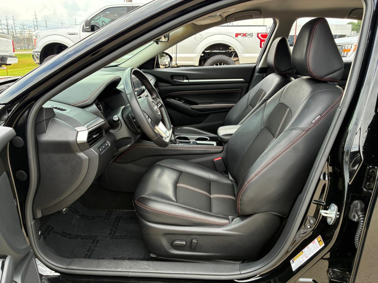 Nissan Altima SR 2023