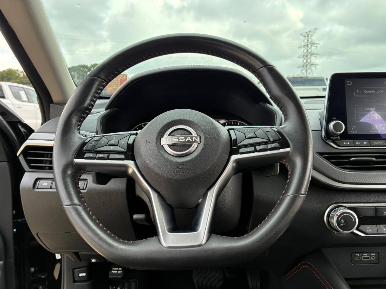 Nissan Altima SR 2023