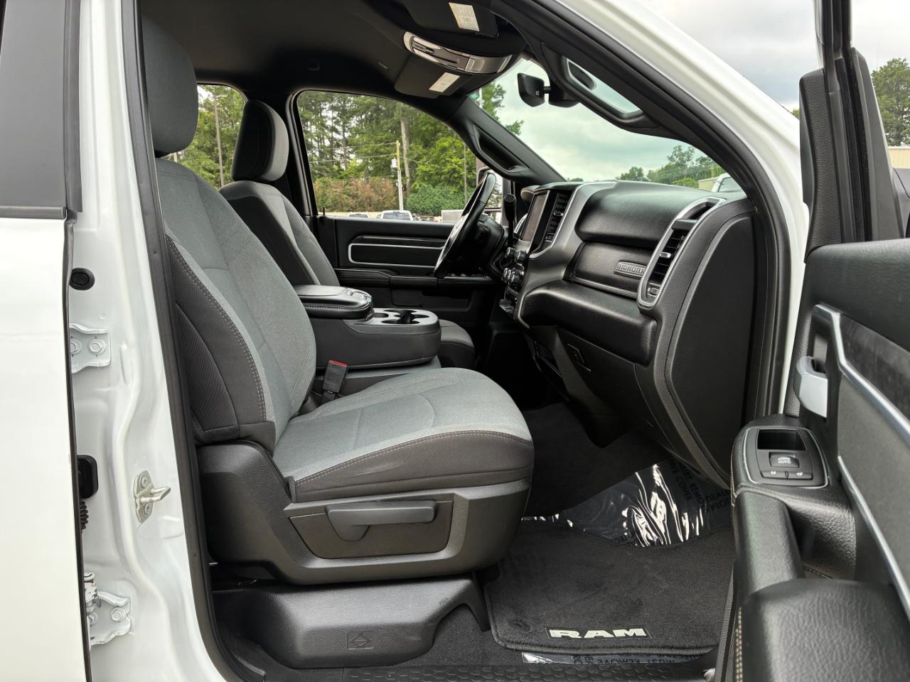 RAM 2500 Big Horn 2024