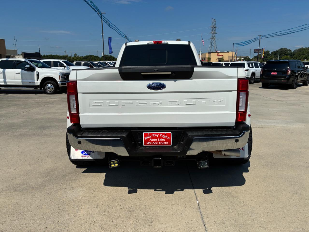 Ford F-350 SD Lariat 2022