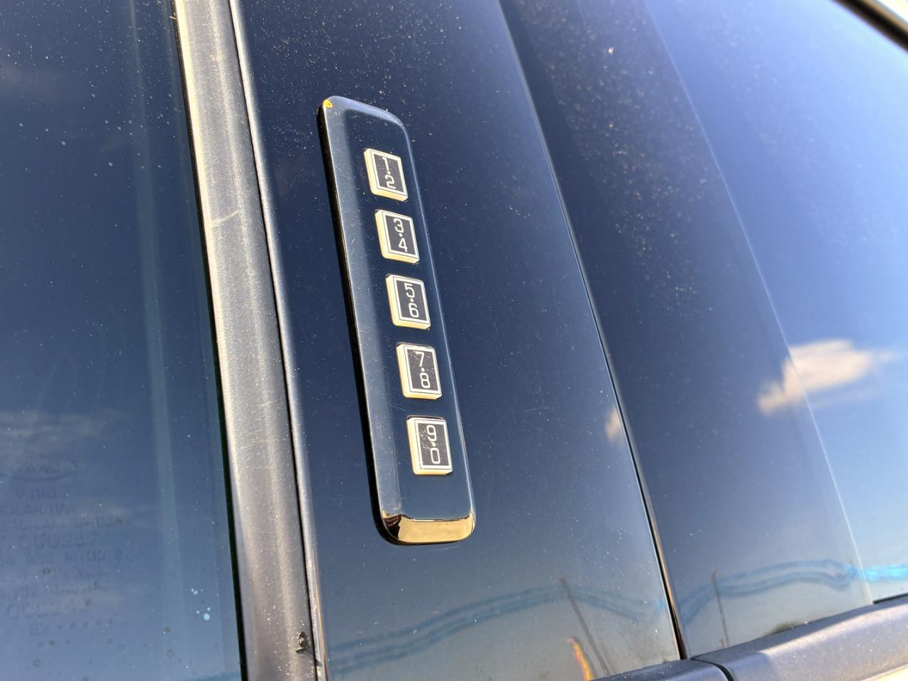 Ford F-350 SD Lariat 2022