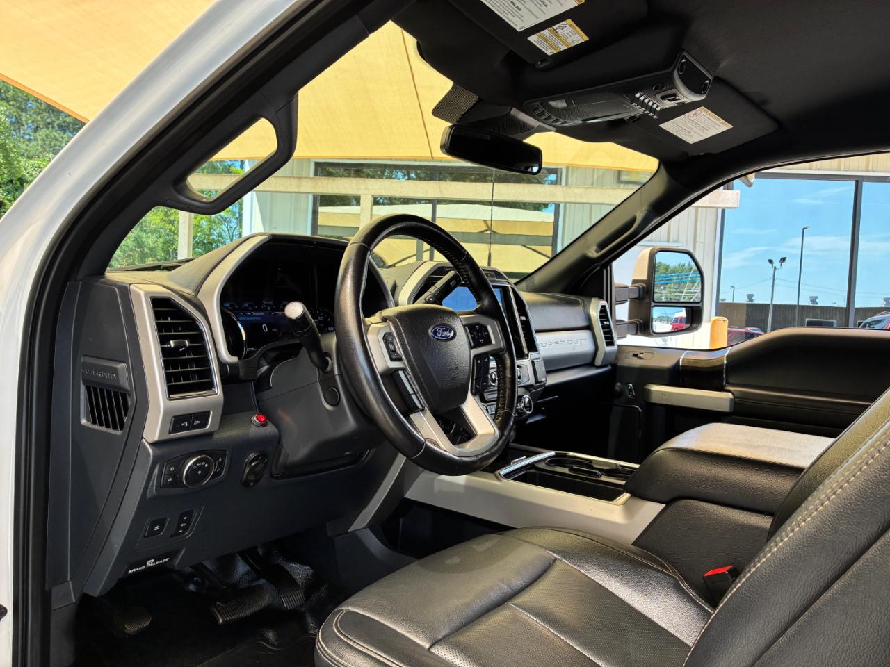 Ford F-350 SD Lariat 2022