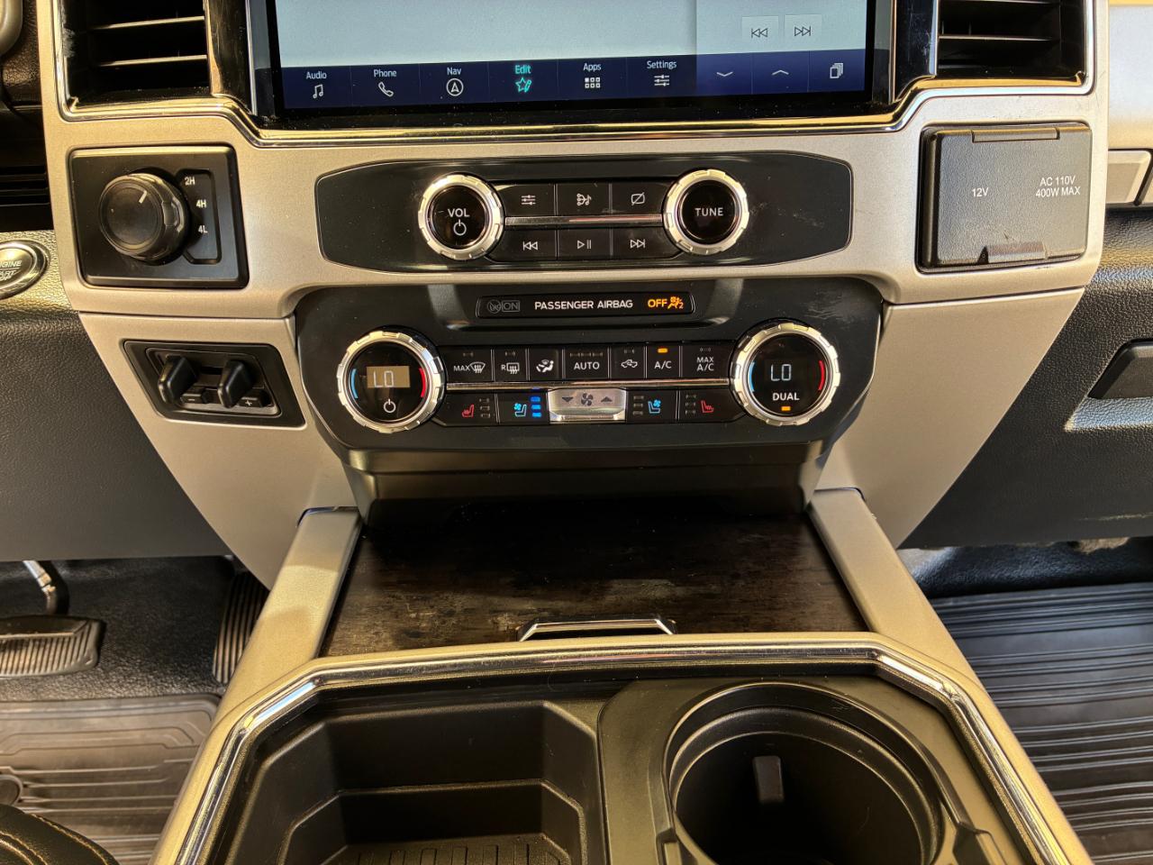 Ford F-350 SD Lariat 2022