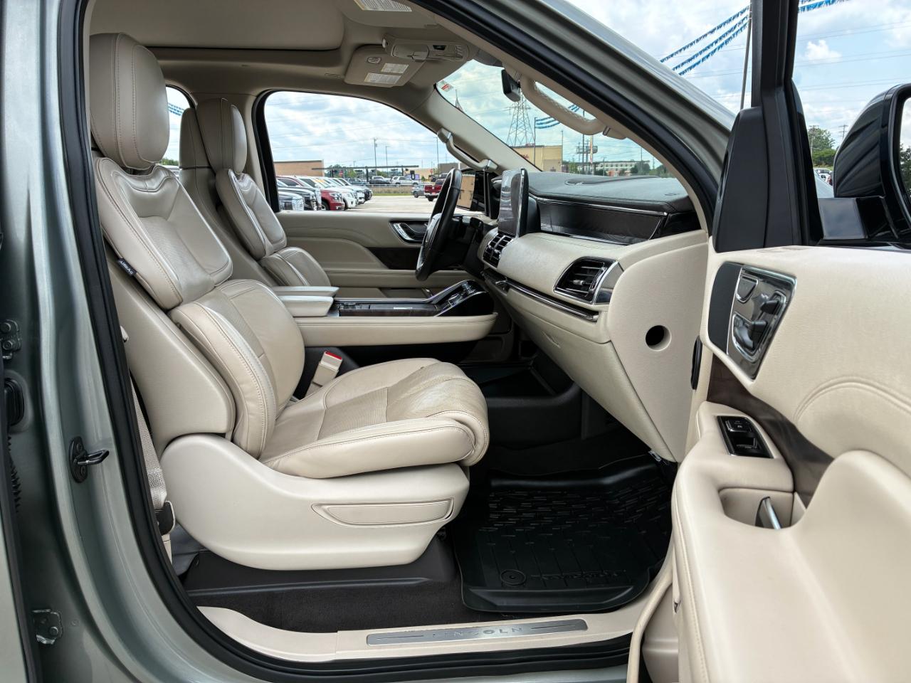 Lincoln Navigator  2019
